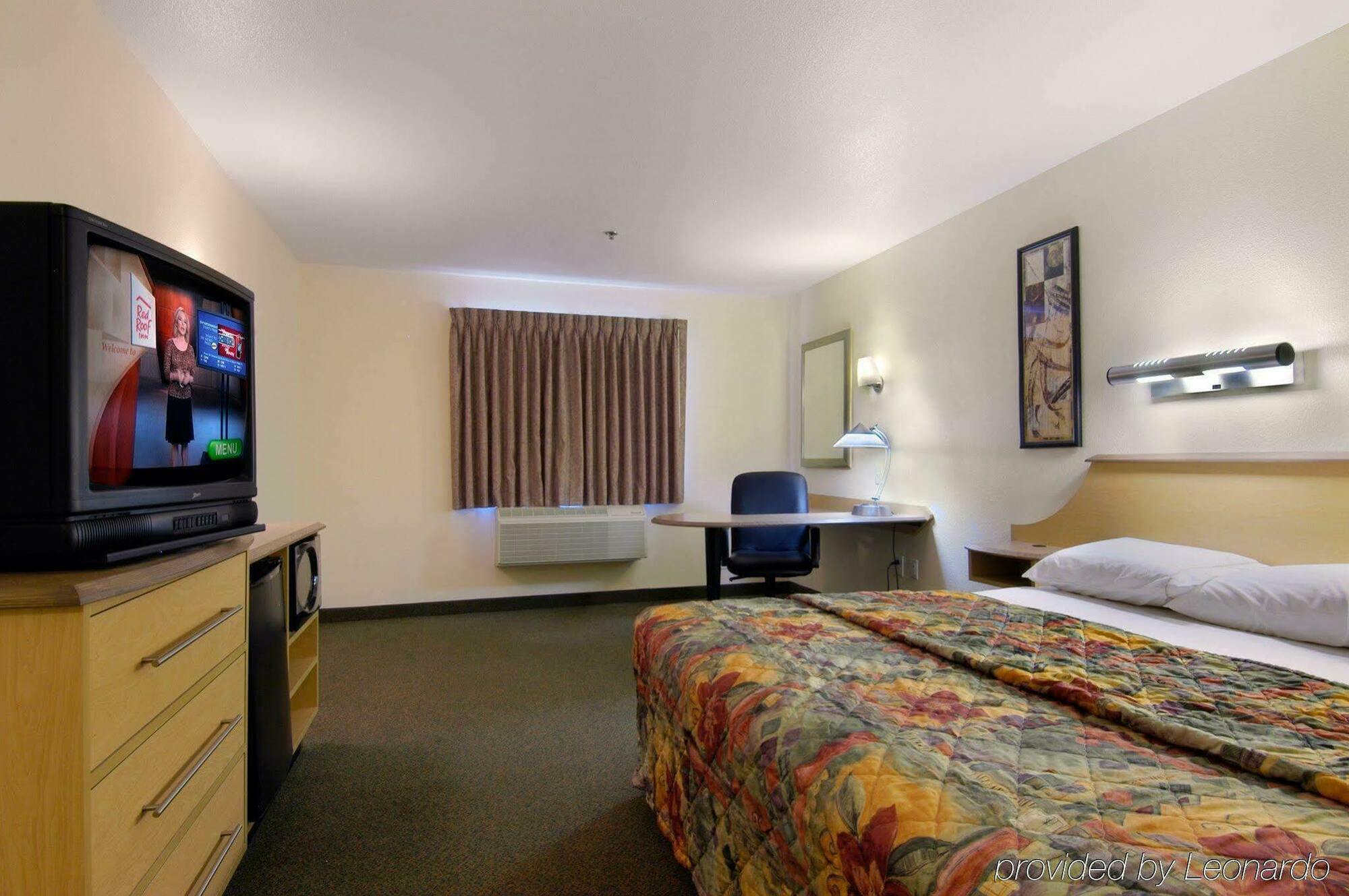 Super 8 By Wyndham New Braunfels I-35 Hotel Exterior photo